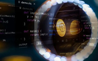 潍坊 api php源码,下载的php源码怎么运行呢？